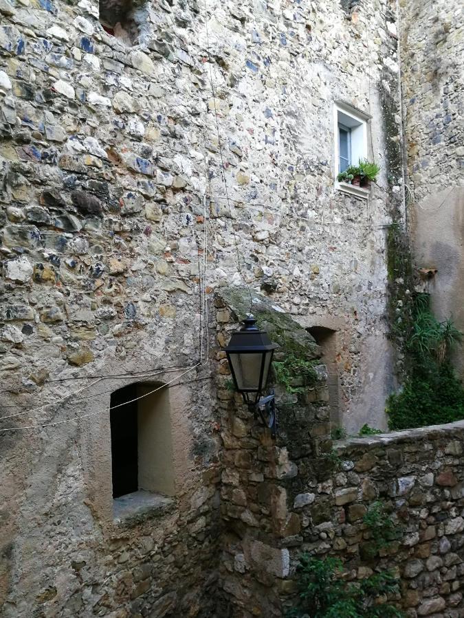 Maison De Ville Typique Mentonnaise Eksteriør bilde