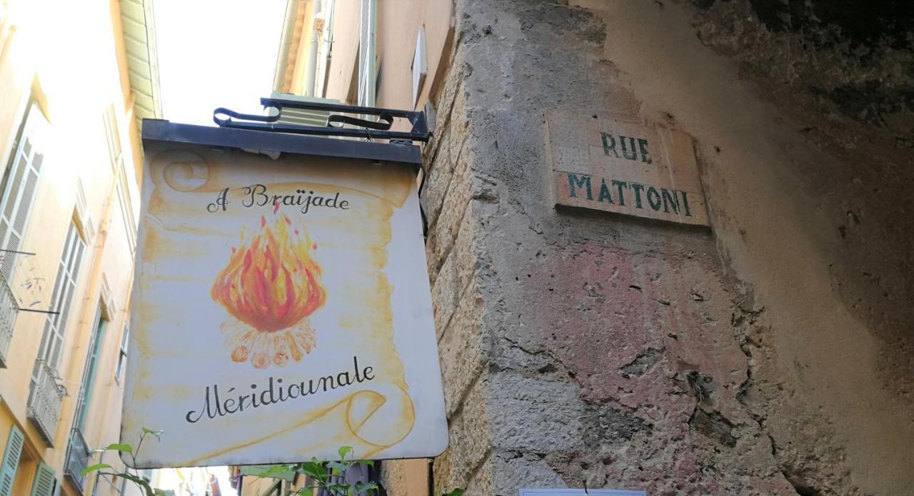 Maison De Ville Typique Mentonnaise Eksteriør bilde